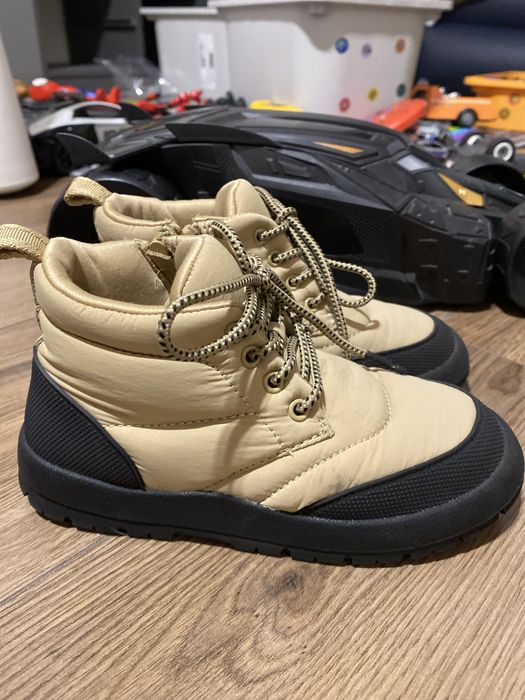 Ботінки, взуття Zara 28