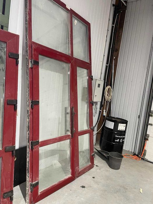 Продам металопластикові двері