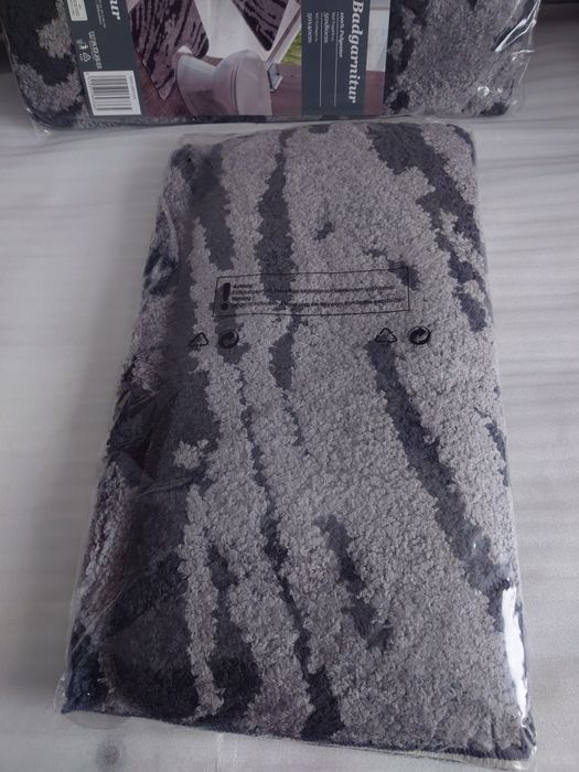 Komplet 2 dywaników do łazienki pod Kibelek WC Miękkie z mikrofibry