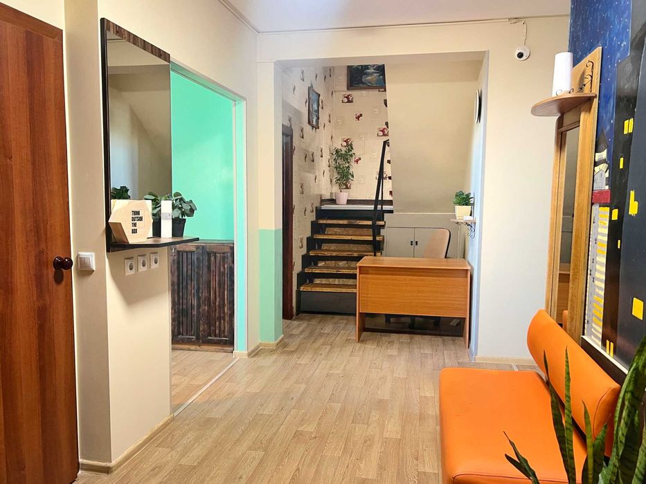 Хостел! 10хв м.Либідська. Нас не лякають відключення світла!!!