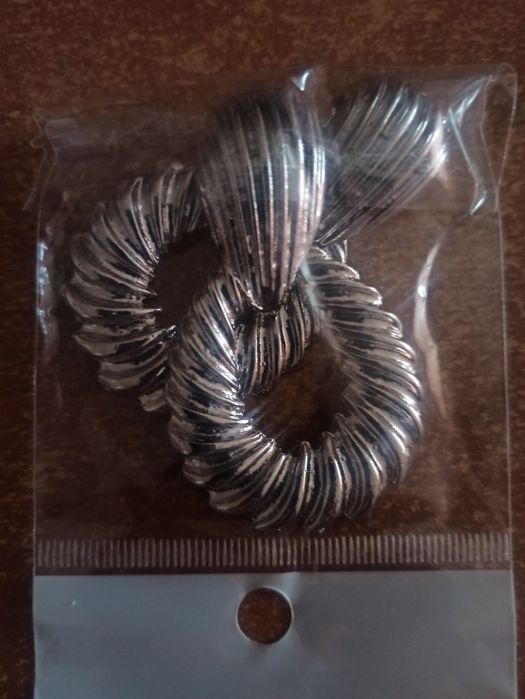 Сережки бижутерия