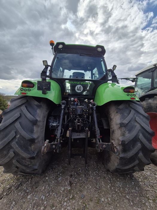 Deutz-Fahr 210..