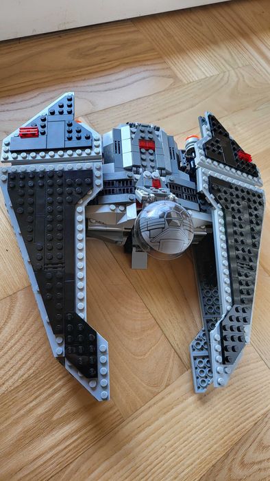 LEGO 9500 Sith Fury Class Interceptor  Tylko statek Niekompletny