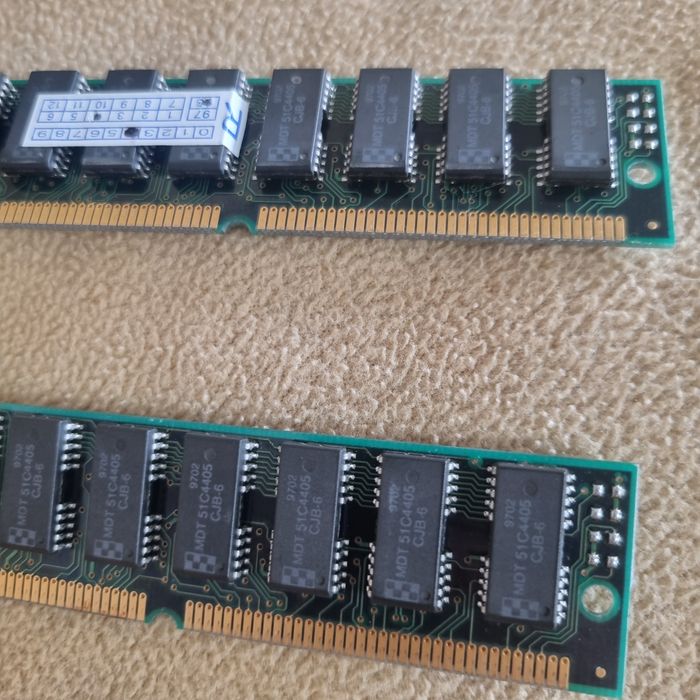 Pamięć RAM Retro SIMM 72-pin 16MB (2x8MB) EDO MDT 60ns