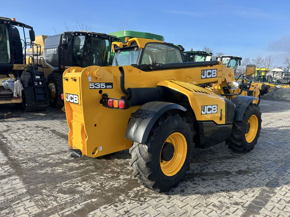 Телескопічний навантажувач JCB 535-95