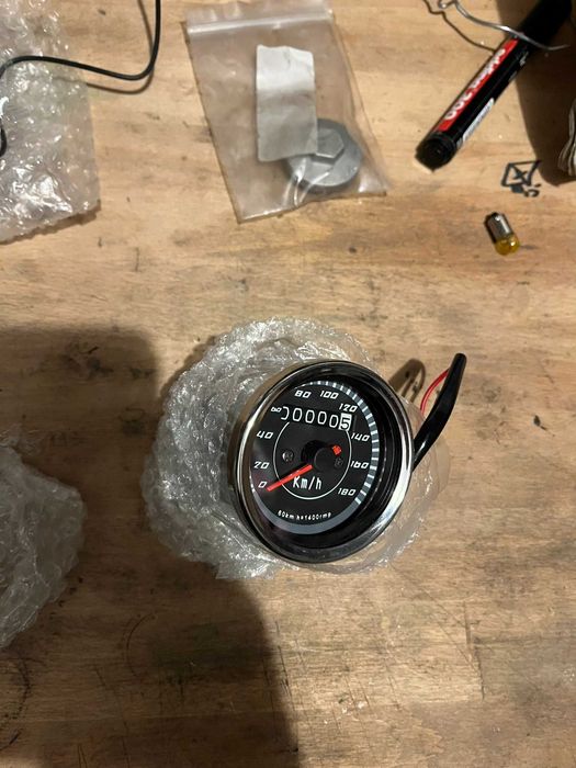 Material Café Racer Brat Piscas