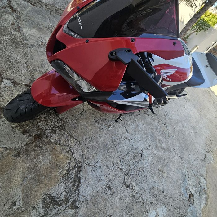 Honda CBR600RR 2009