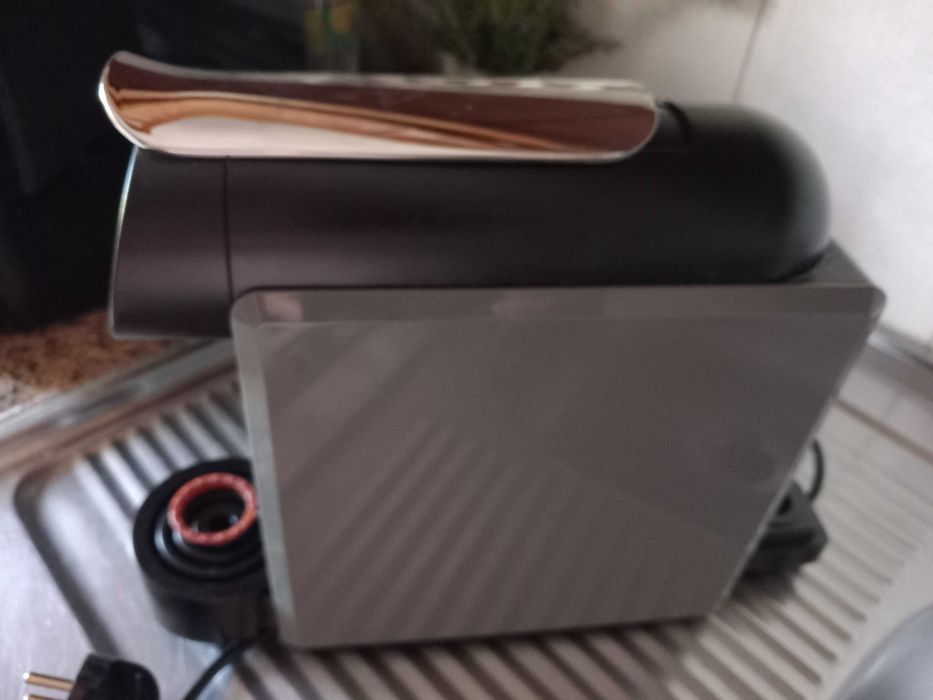 Maquina de Café Delta MiniQool