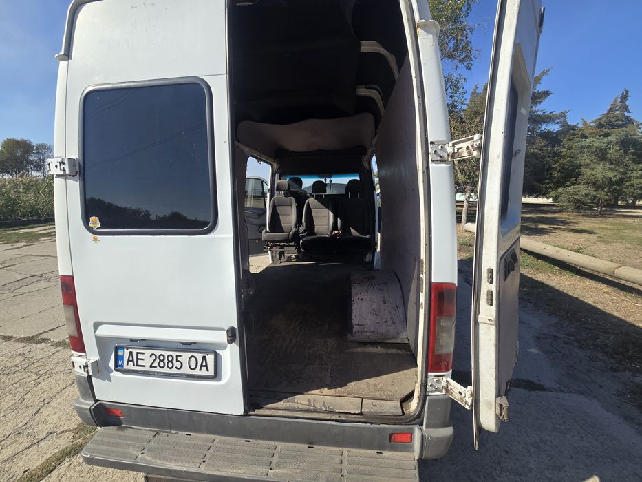 Mercedes sprinter 416 , 2002
В робочому стані