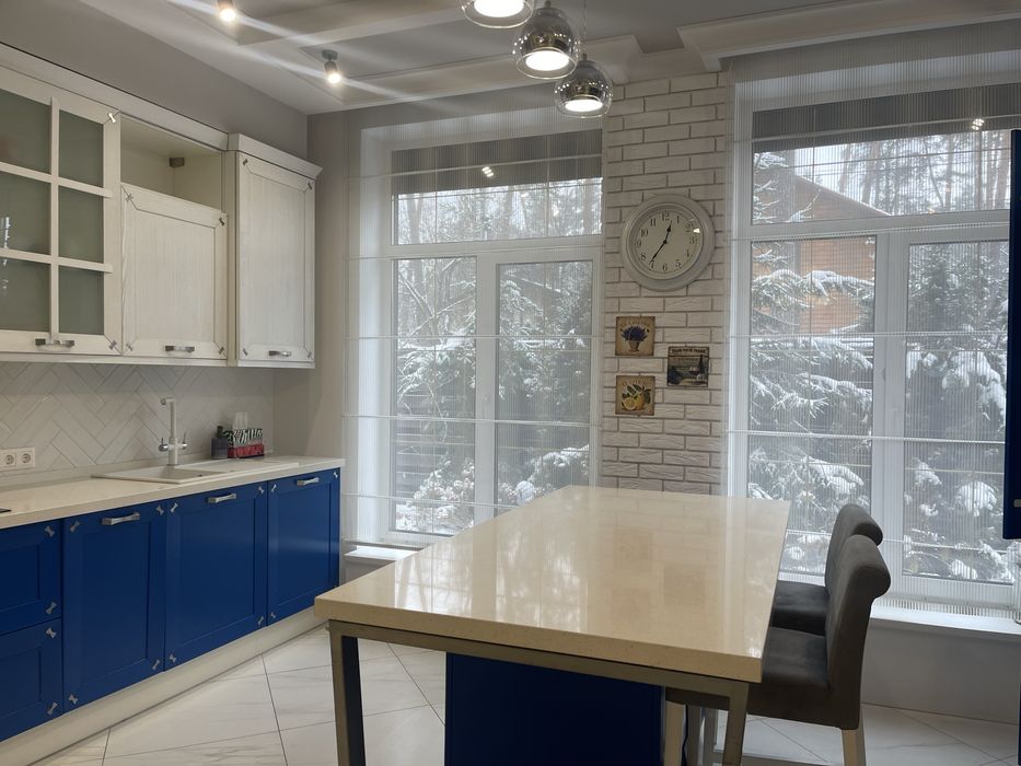 Будинок з ремонтом у лісовій Бучі!