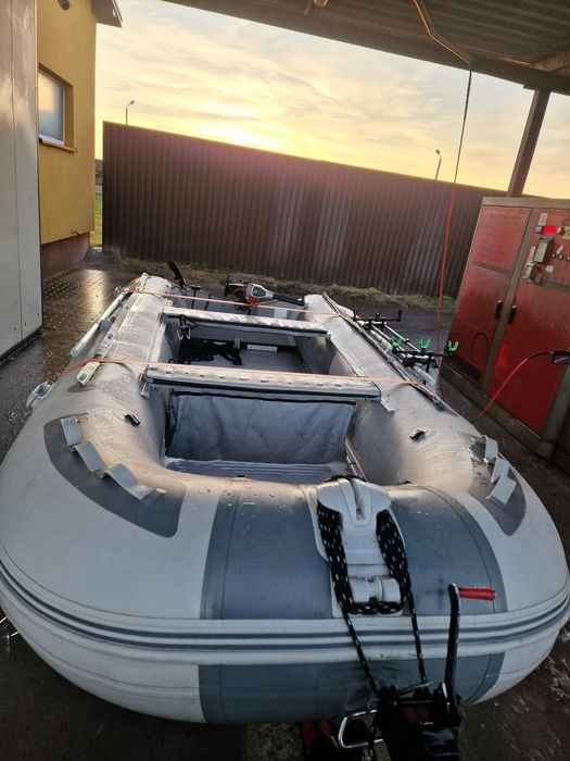 Ponton Maverick 420 z przyczepą plus silnik spalina