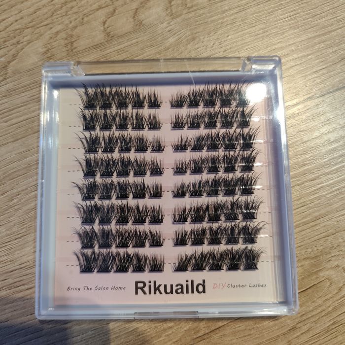 Nowe rzęsy bondingowe kępki