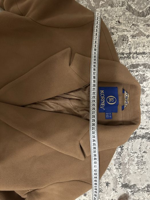 Пальто коричневе , кашемірове , стан нового , розмір s