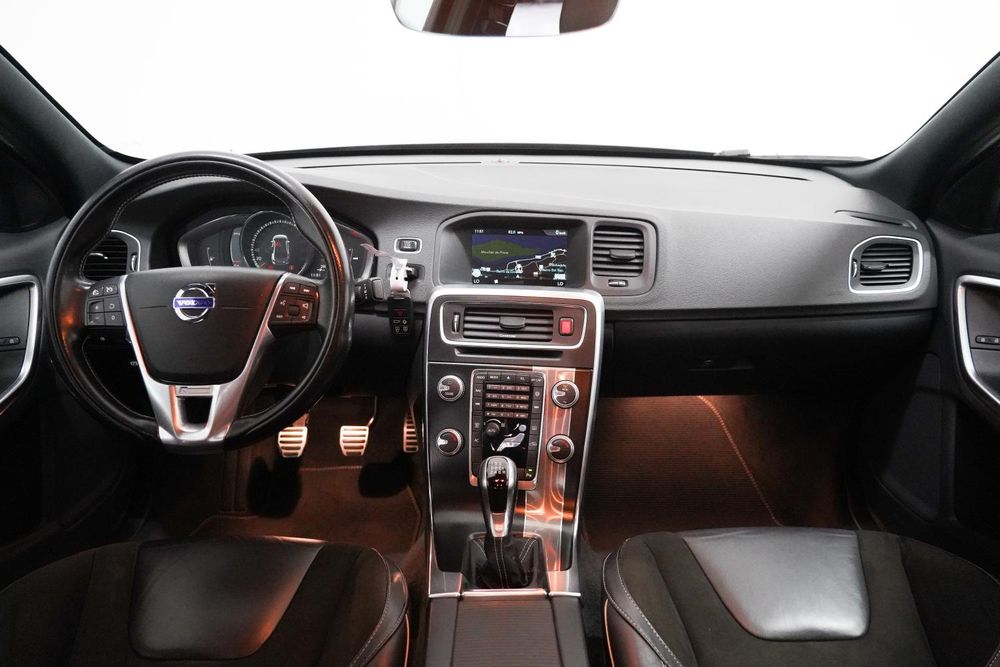 Volvo S60 2.0 D2 R-Design