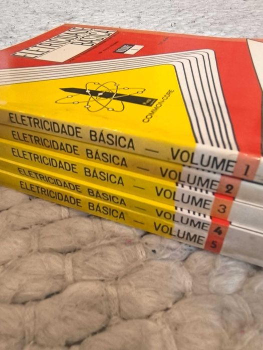 Eletricidade Básica. Coleção completa, 5 volumes.