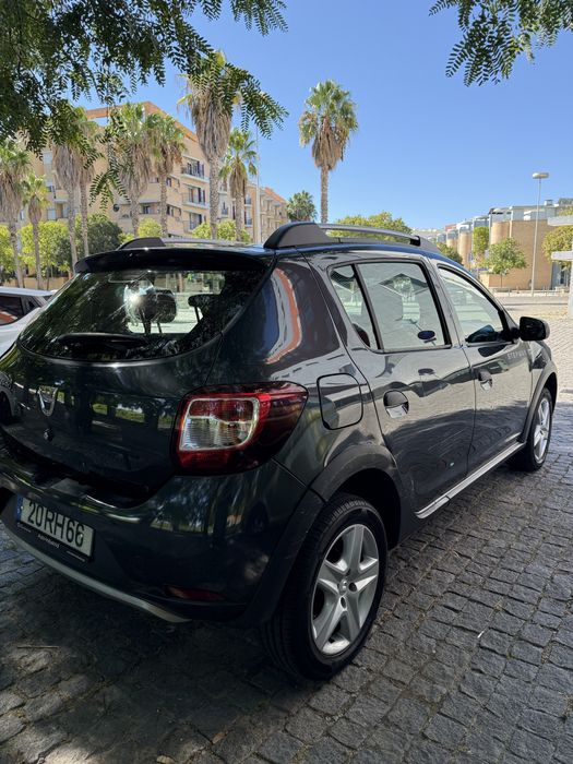 Dacia Sandero Stepway 1.5 dCi 90cv – 117.000 km foto 5