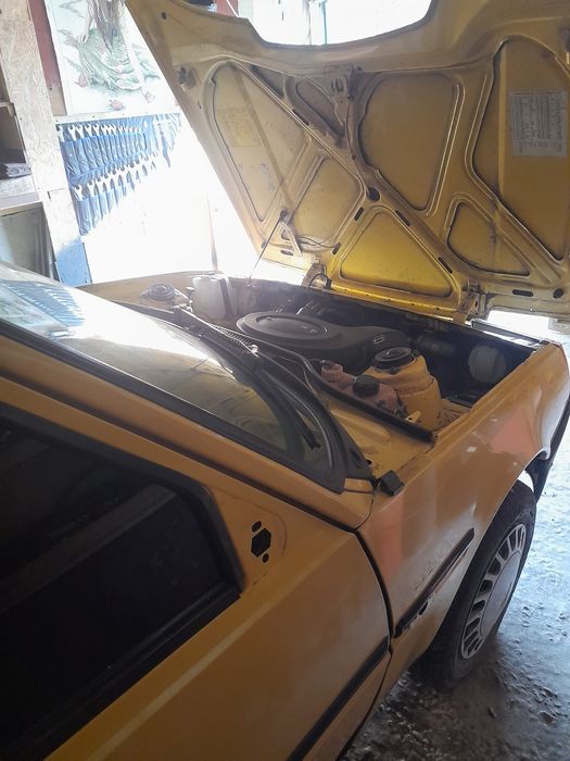 Продам славута 2002