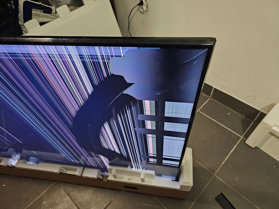 Sony Bravia 65" X85J – sprawny, uszkodzona matryca – komplet + karton