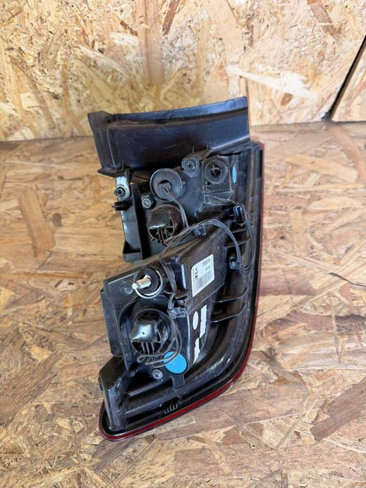 Lampa tyl prawa Renault Megane IV 4 HB