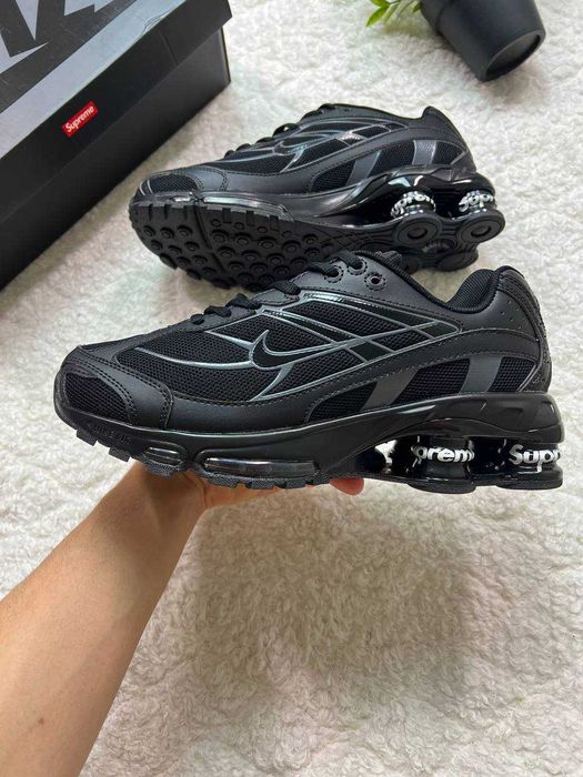 Buty Nike x Supreme Shox Ride 2 Black w kolorze czarnym