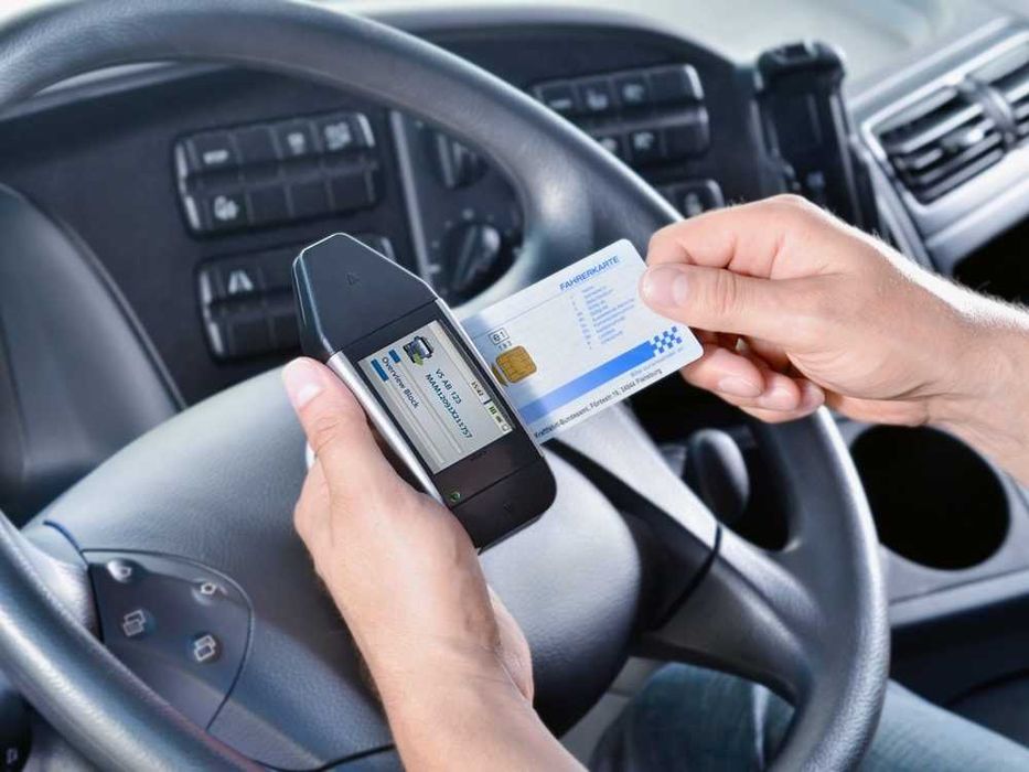 Faco Descargas de dados tacógrafo e cartão de motorista
