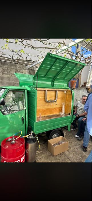 Maquina de cerveja com mesa para alugar ao dia