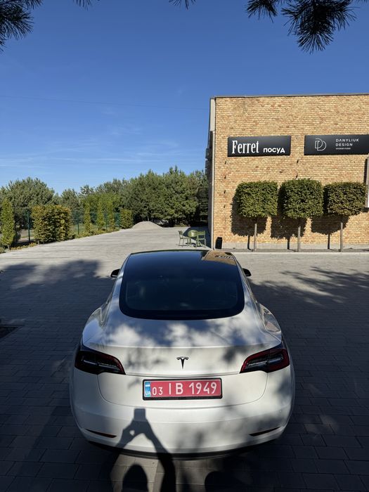 Tesla 3 2019 60kw