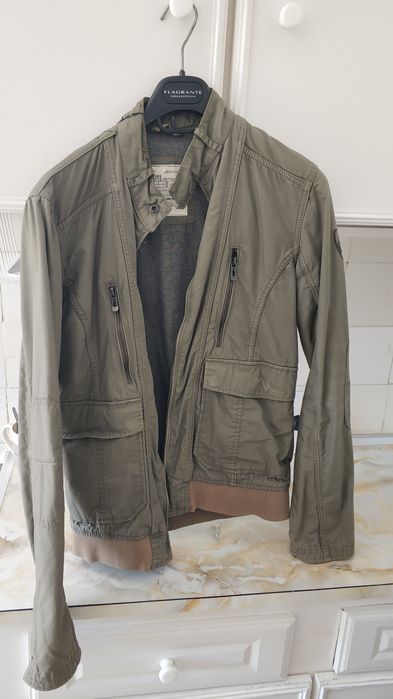 Casaco da Xdye (Pull and Bear) - S