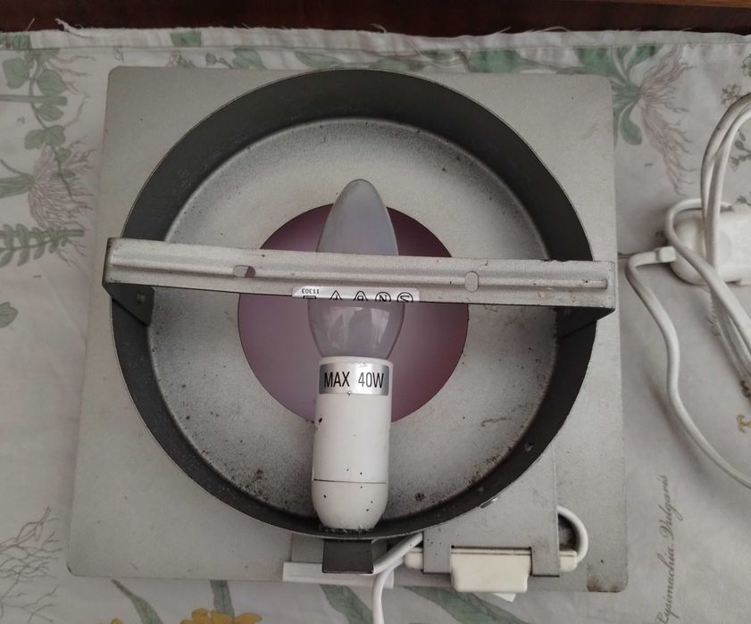 Lampka ścienna nocna serce