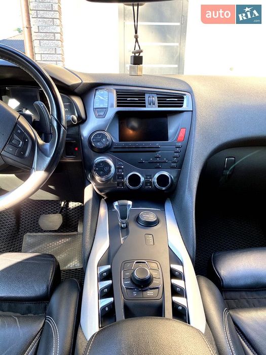 Citroen DS5 2014 I покоління • 2.0 Hybrid4 MT (200 к.с.) • Chic