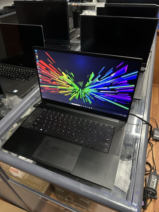 Игровой ноутбук премиум класса Razer nvidia 6гб.