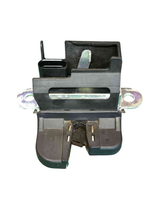 Fechadura / Fecho da Mala VW GOLF V