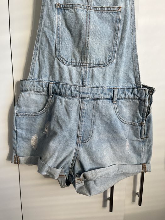 Ogrodniczki krótkie spodenki na szelkach damskie Pull&Bear M