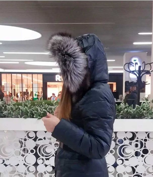 Пуховик з натуральним хутром