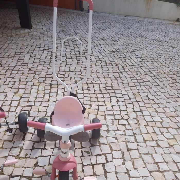 Vendo triciclo menina