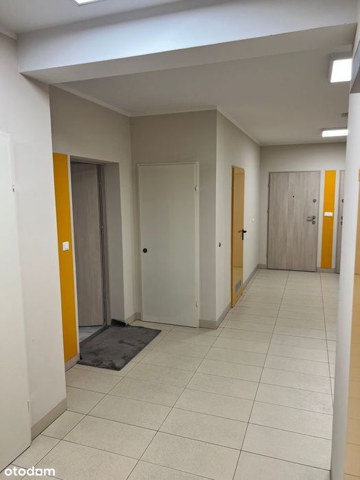Mieszkanie w Śródmieściu z balkonem i windą.      Świetna Lokalizacja!
