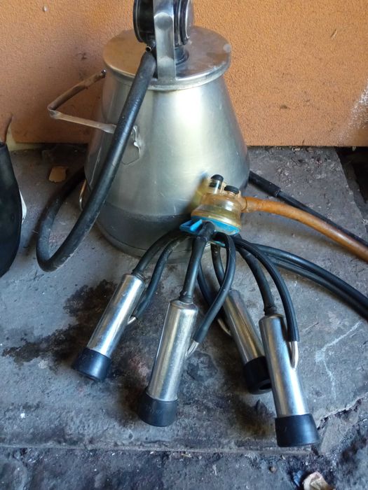 Dojarka konwiowa Agromet AlfaLaval H 305