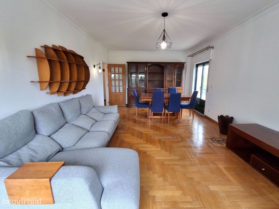 Apartamento, para arrendamento, Cascais - Carcavelos e Parede