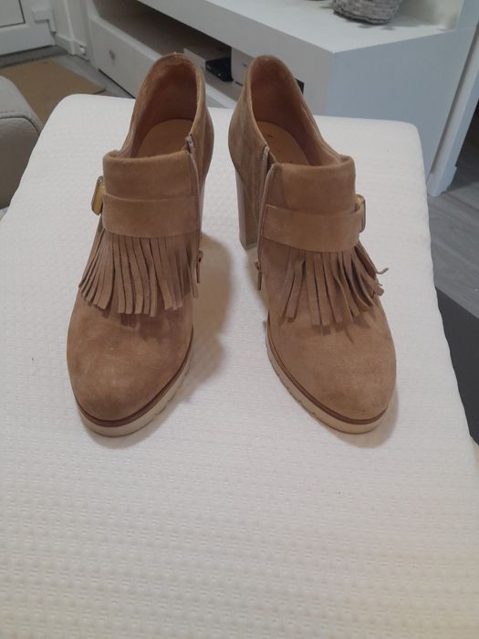 Botins de camurça bejes, tam 38