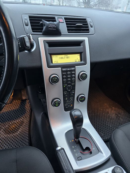 Volvo V50 2.0 D3 автомат Aisin 2012