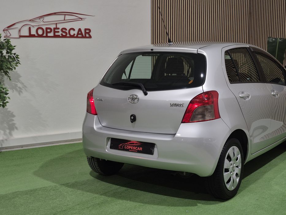 Toyota Yaris - 113.000KM | GARANTIA | NACIONAL