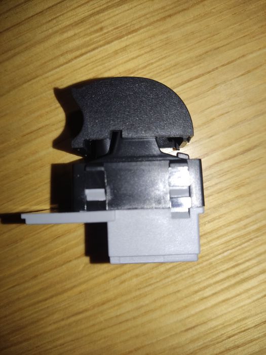 Interruptor, elevador de vidros A3 8l (novo)