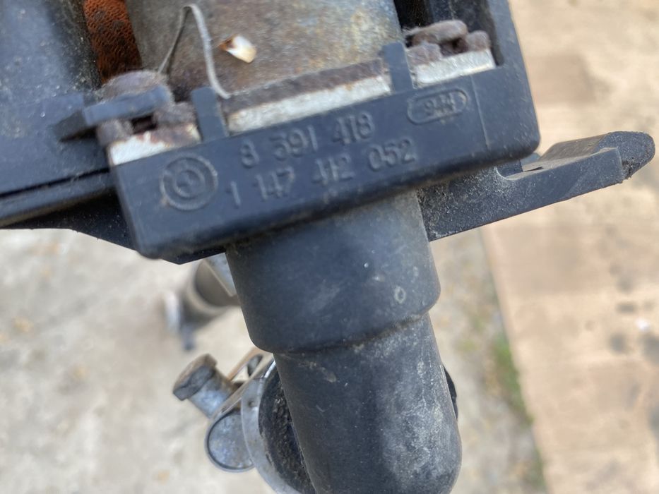 Bmw e46 доп насос антифризу, патрубки та штуцера охолодження для Бмв.