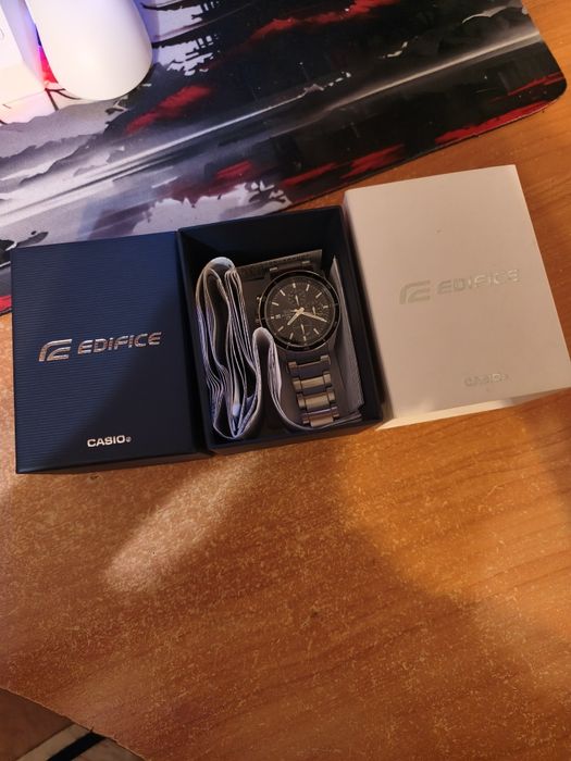 годиник casio526D