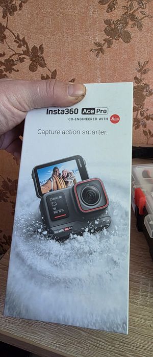 Екшенкамера Insta360 AcePro