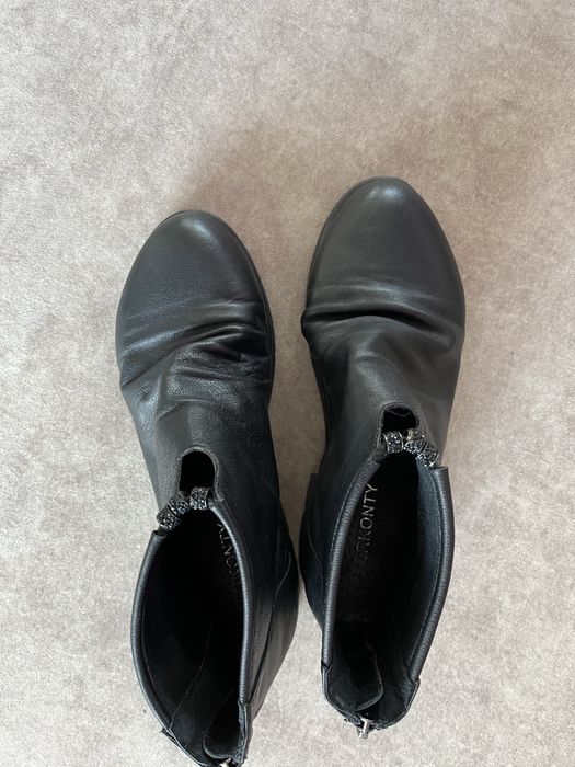 Жіночі шкіряні черевики