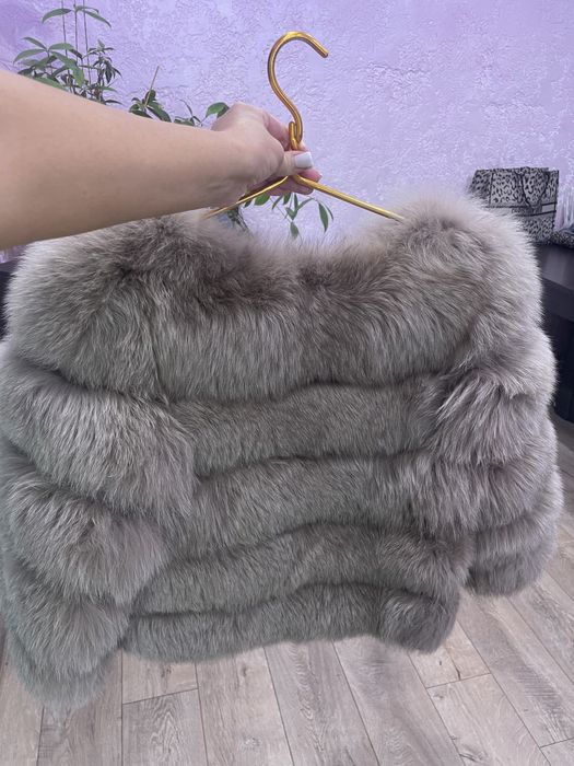 Жіноча шубка авто леді з натурального хутра лисички