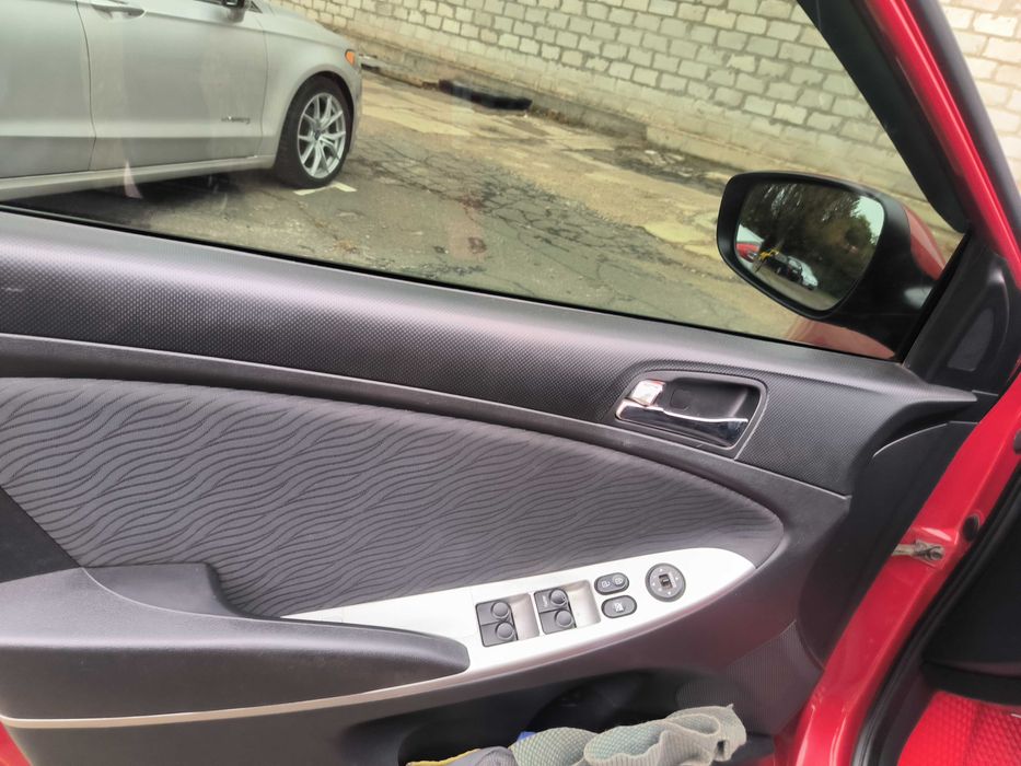 Hyundai accent 20011 Comfort+