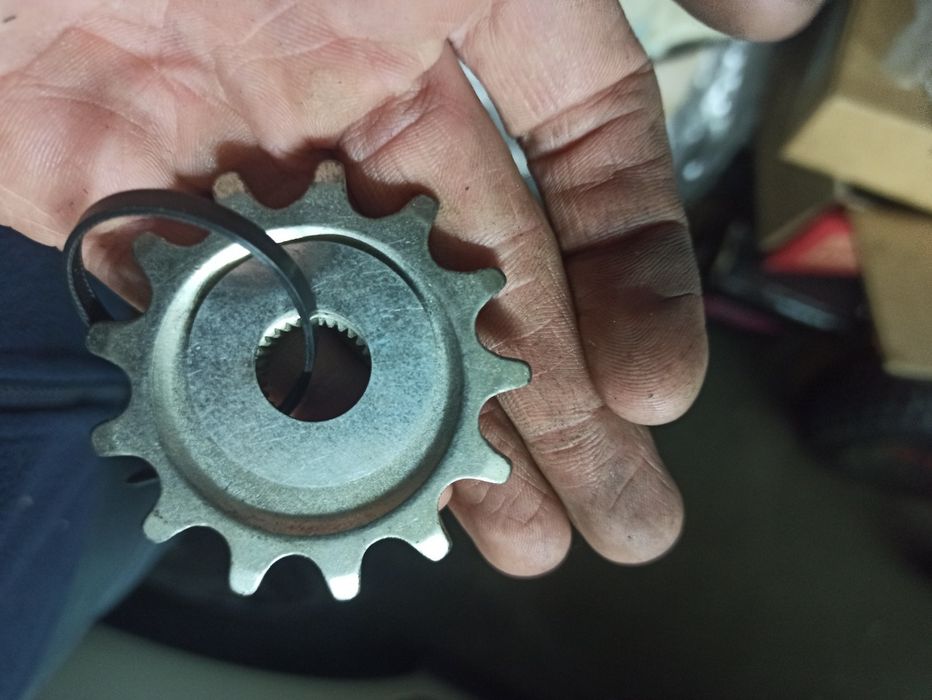 Pinhão Zundapp 4/5V 13D