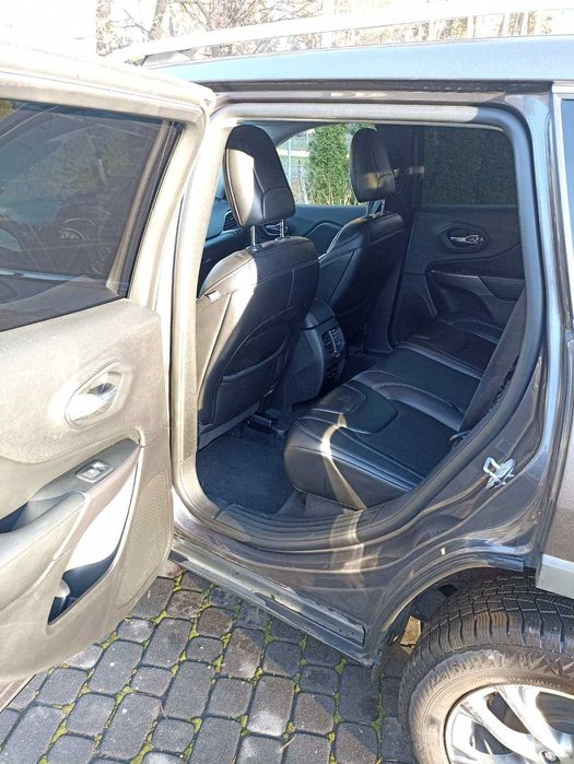 Jeep Cherokee 2019